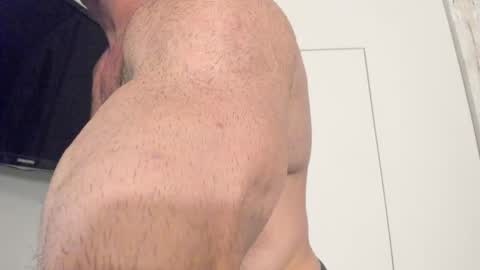 Snapshot of bretman_narcissus chatting on May 29, 12:47 pm bretman_narcissus online show from May 29, 12:47 pm