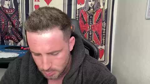 Snapshot of brettmycles chatting on February 4, 7:09 pm Brett Mycles online show from February 4, 7:09 pm