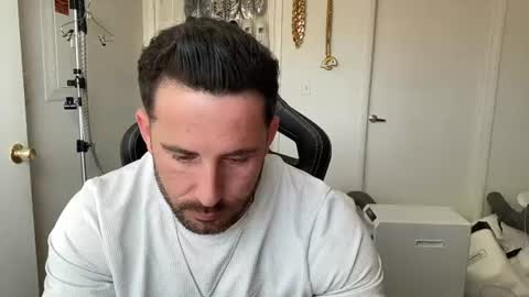 Brett Mycles online show from July 24, 4:16 pm