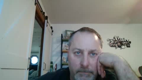 Snapshot of brettsky chatting on January 12, 6:49 pm hey online show from January 12, 6:49 pm