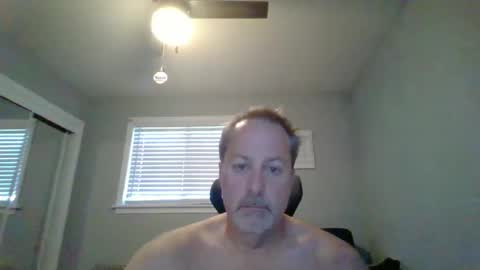 Snapshot of brettsky chatting on April 21, 12:11 pm hey online show from April 21, 12:11 pm