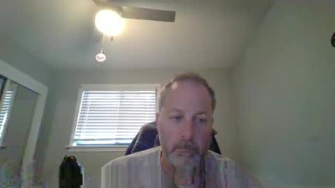 Snapshot of brettsky chatting on May 8, 1:27 pm hey online show from May 8, 1:27 pm