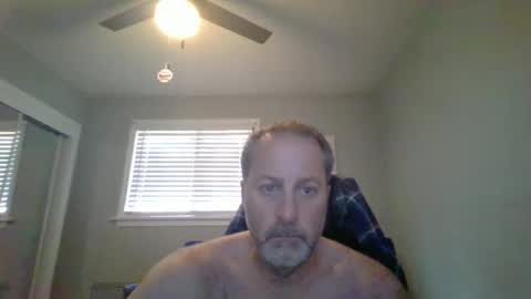 Snapshot of brettsky chatting on May 27, 9:01 pm hey online show from May 27, 9:01 pm