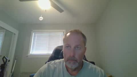 Snapshot of brettsky chatting on June 21, 4:31 pm hey online show from June 21, 4:31 pm