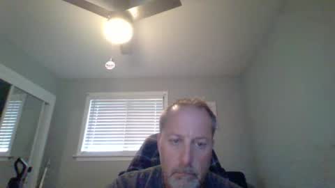 Snapshot of brettsky chatting on June 27, 6:24 pm hey online show from June 27, 6:24 pm