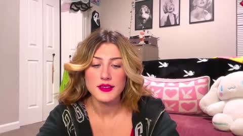 Brianna3 online show from December 10, 4:13 am