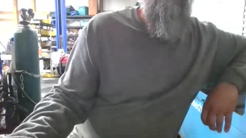 brian871001 online show from March 1, 6:10 pm