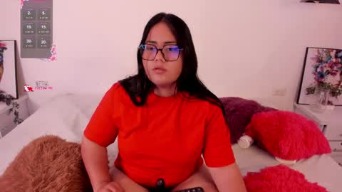 Snapshot of briana_goldd chatting on May 12, 2:52 am Brianna online show from May 12, 2:52 am
