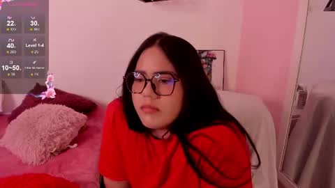 Snapshot of briana_goldd chatting on June 13, 4:32 am Brianna online show from June 13, 4:32 am