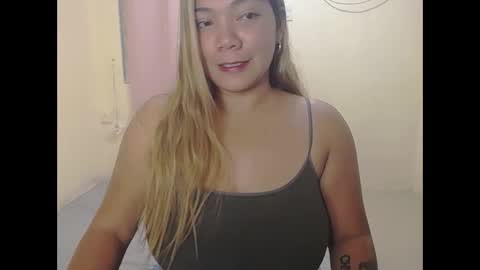 Briana online show from March 18, 2:09 pm