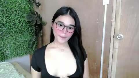 Snapshot of briana_sinclaire chatting on July 8, 5:01 am Claire online show from July 8, 5:01 am