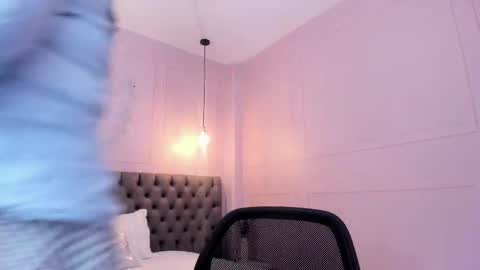 brianacurve online show from October 13, 12:05 pm