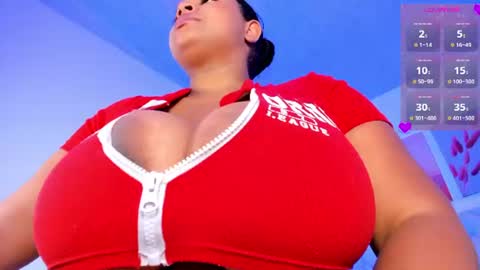 Snapshot of brianna_bigboobs chatting on July 22, 11:02 am online show from July 22, 11:02 am