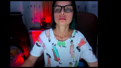 Snapshot of brianna_garnerr chatting on October 13, 8:25 am Brianna garnerr online show from October 13, 8:25 am