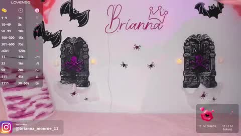 Brianna  online show from October 16, 11:06 pm