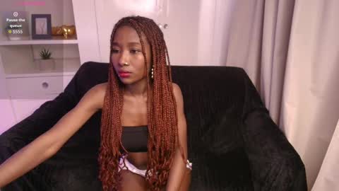 Snapshot of brianna_styles chatting on November 10, 12:04 pm brianna_styles online show from November 10, 12:04 pm