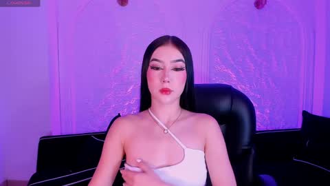 Brianna online show from April 26, 11:13 pm