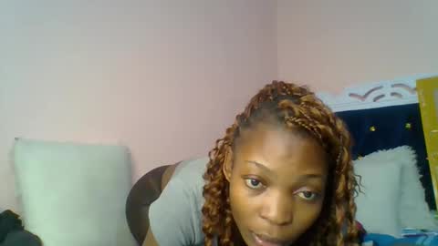 Snapshot of briannah_willie chatting on May 28, 6:49 pm briannah_willie online show from May 28, 6:49 pm