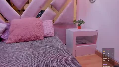 Brianna  online show from October 31, 11:44 am