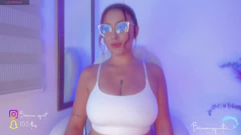 Brianna  online show from March 30, 11:17 pm