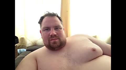 Snapshot of bridgeedude28 chatting on May 14, 2:24 pm bridgeedude28 online show from May 14, 2:24 pm