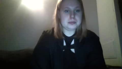 bridget_kiss online show from February 28, 12:33 am