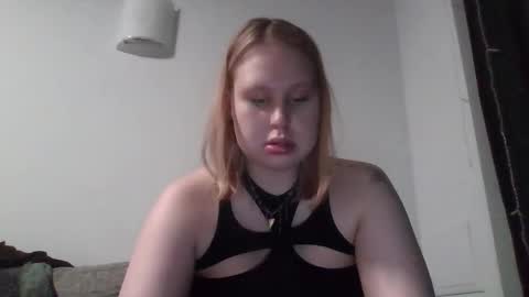 bridget_kiss online show from March 15, 5:19 pm
