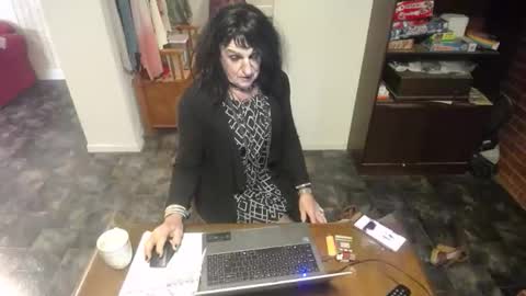 Snapshot of bridgetfouru chatting on June 5, 6:52 am bridgetfouru online show from June 5, 6:52 am