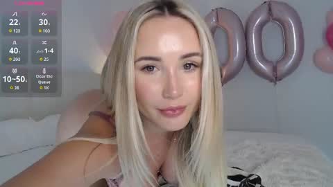 Snapshot of bridgetjean chatting on July 2, 3:23 am Bridget Jean online show from July 2, 3:23 am