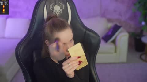 Snapshot of bright_diamonds_054 chatting on October 30, 2:46 am Diamonds Girls online show from October 30, 2:46 am