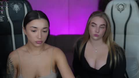 Snapshot of bright_diamonds_054 chatting on October 30, 2:51 pm Diamonds Girls online show from October 30, 2:51 pm