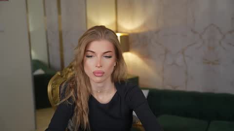 Snapshot of bright_diamonds_054 chatting on November 5, 8:58 am Diamonds Girls online show from November 5, 8:58 am