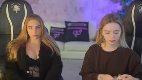 Snapshot of bright_diamonds_054 chatting on November 11, 8:36 am Diamonds Girls online show from November 11, 8:36 am