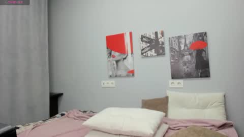 Snapshot of brightly_heizer chatting on July 21, 12:24 am Heather online show from July 21, 12:24 am