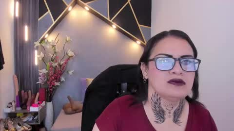 BRIGITTE online show from February 24, 1:14 am