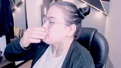 BRIGITTE online show from June 19, 1:54 am