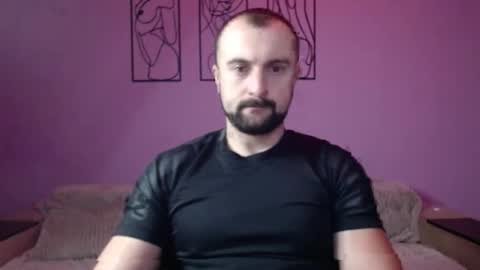 brindlefly69 online show from December 9, 11:15 am