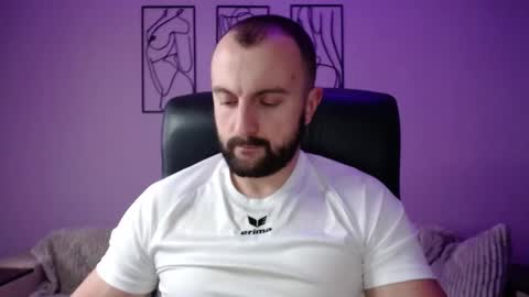 brindlefly69 online show from January 29, 11:30 am