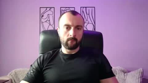 brindlefly69 online show from February 15, 11:39 am