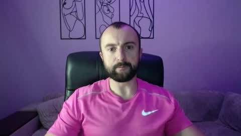 brindlefly69 online show from November 17, 7:08 pm