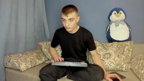 bristlebback online show from May 26, 4:36 pm