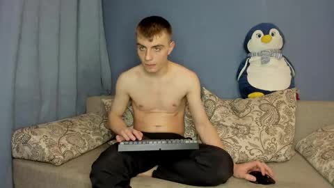 bristlebback online show from May 27, 4:37 pm