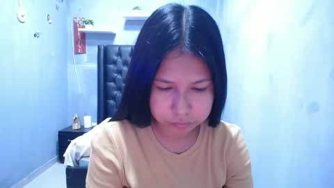 Snapshot of britanyx1 chatting on May 11, 2:01 pm britanyx1 online show from May 11, 2:01 pm