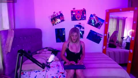 Snapshot of brith_angels chatting on July 17, 1:07 pm BRITH ANGELS online show from July 17, 1:07 pm