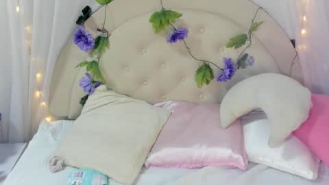 Brithany Rousee online show from February 1, 12:05 pm