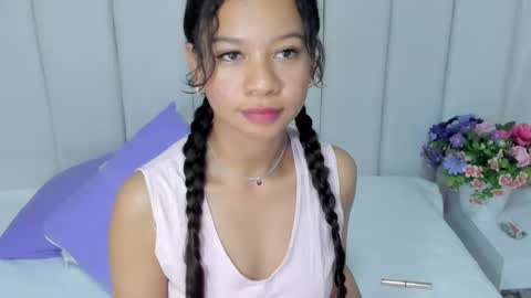 Brithany Rousee online show from February 13, 10:33 pm