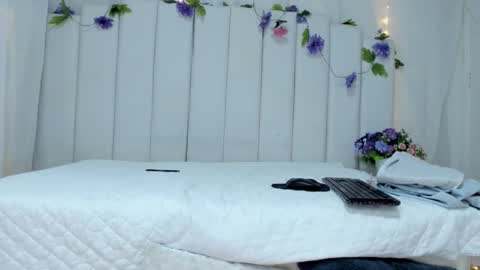 Brithany Rousee online show from February 19, 10:31 pm