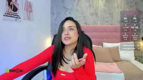 Snapshot of brithanycollins chatting on November 8, 10:19 pm Brithany online show from November 8, 10:19 pm