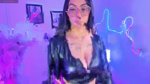 Brithany online show from May 11, 4:04 pm