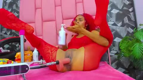 brithanyslim online show from July 22, 8:11 pm